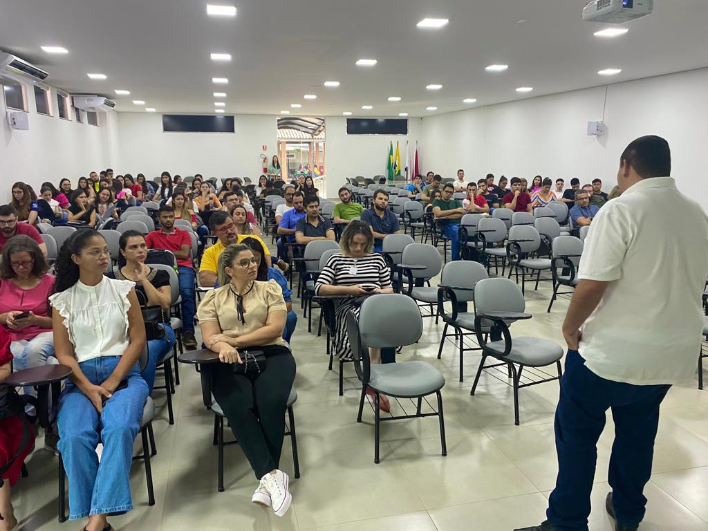 Hospital Regional Público do Araguaia promove treinamento para Internos de Medicina.